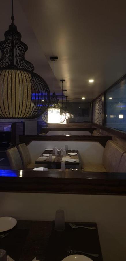 Hotel Fortune M R Grands Suluru 外观 照片