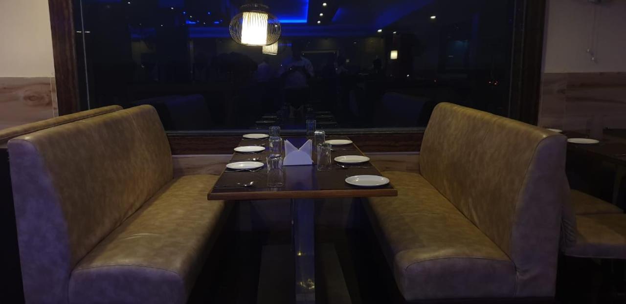 Hotel Fortune M R Grands Suluru 外观 照片
