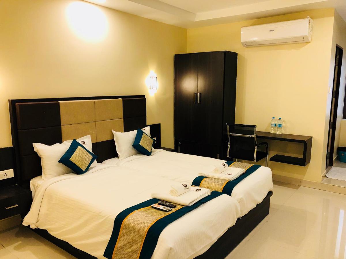 Hotel Fortune M R Grands Suluru 外观 照片